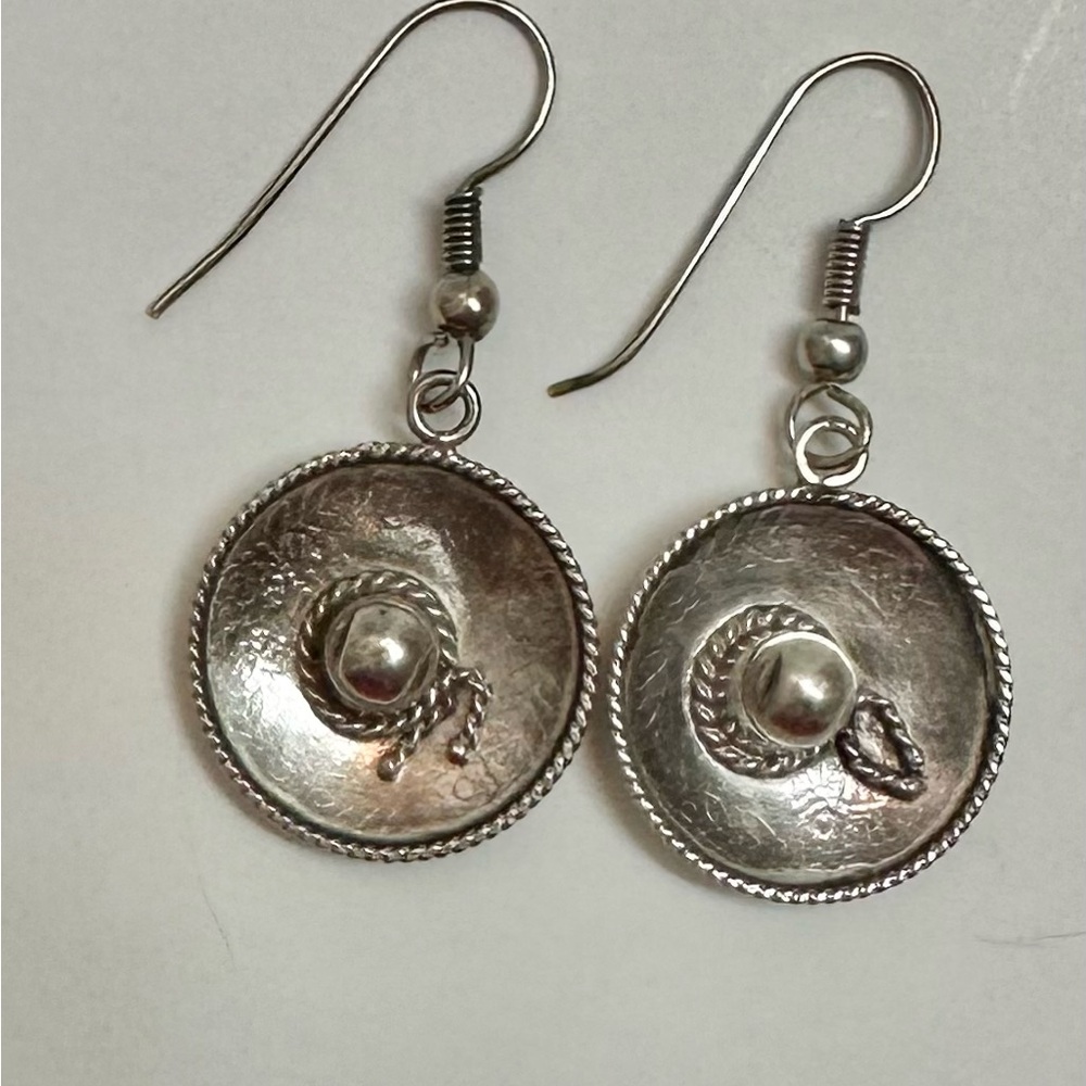 Sombrero .925 Dangle Earrings-11/16”